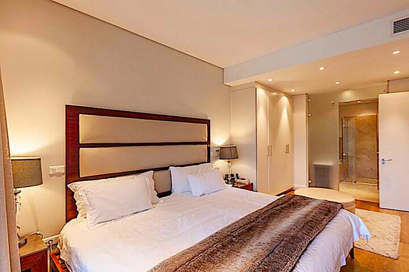 To Let 2 Bedroom Property for Rent in Waterfront Western Cape